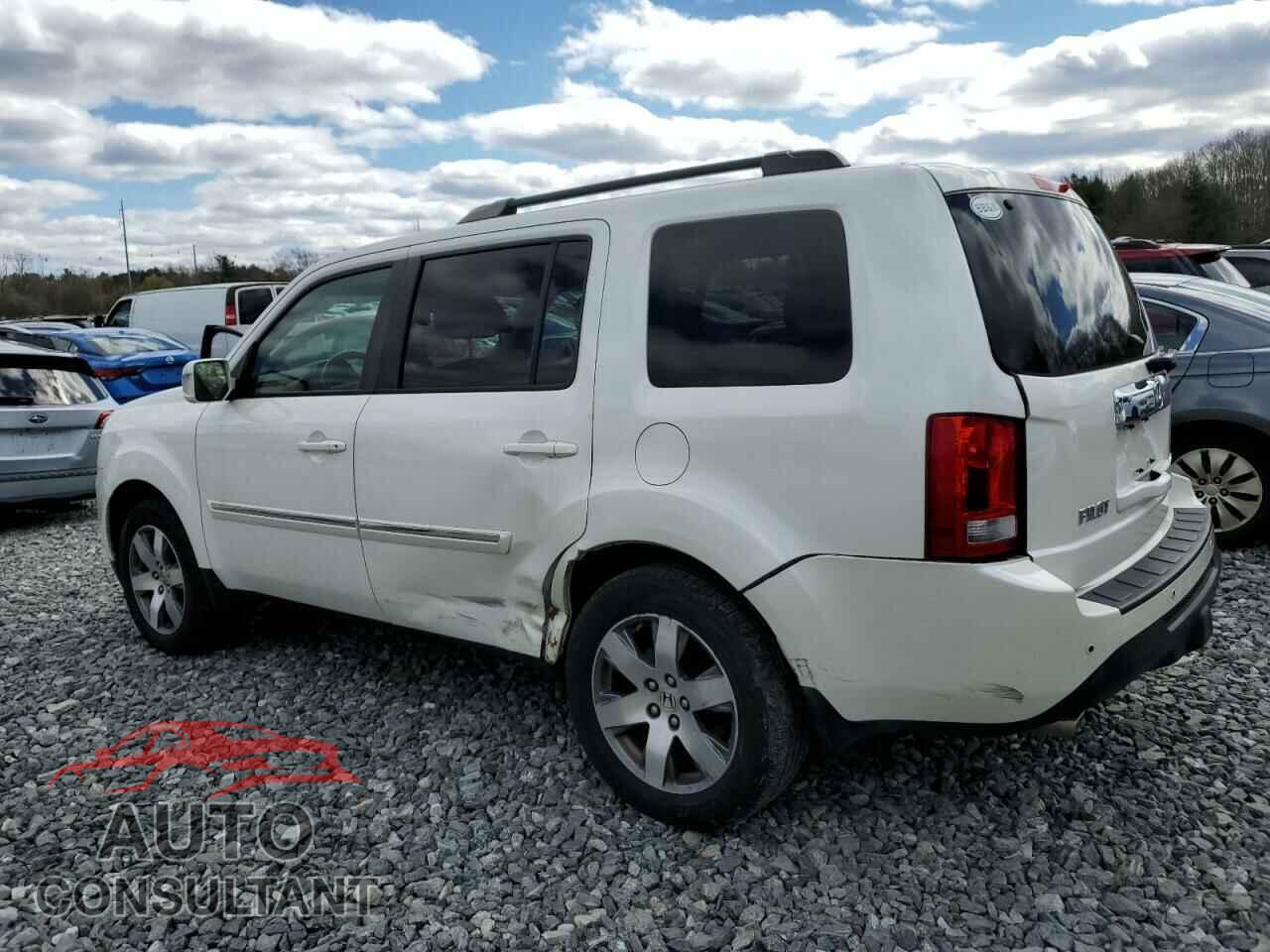 HONDA PILOT 2013 - 5FNYF4H94DB041282
