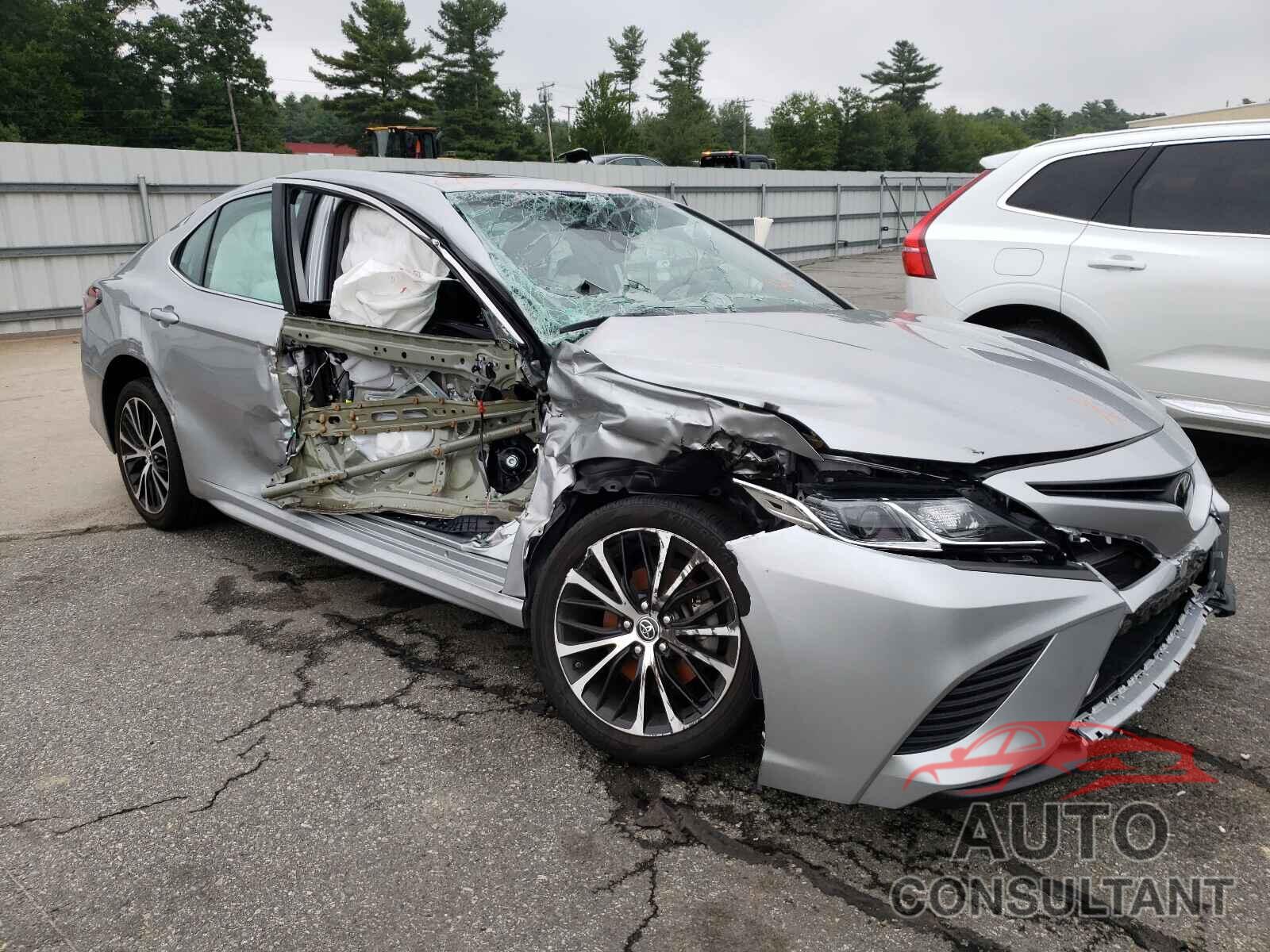 TOYOTA CAMRY 2019 - 4T1B11HK8KU741280