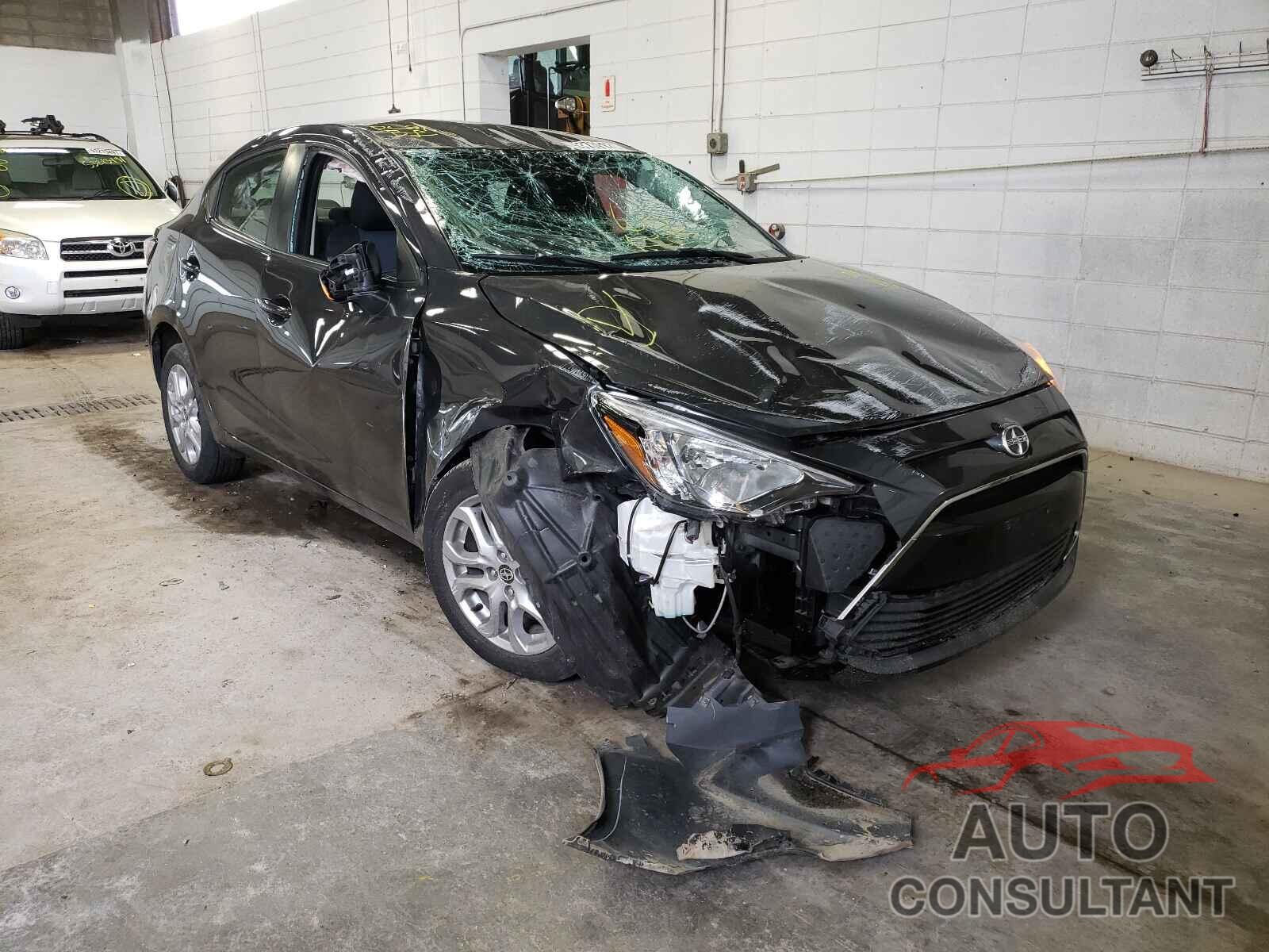 TOYOTA SCION 2016 - 3MYDLBZV0GY103729