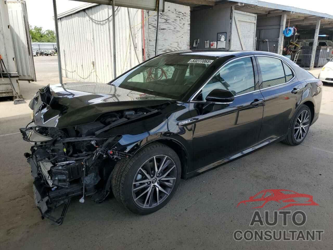 TOYOTA CAMRY 2021 - 4T1F31AK5MU567094