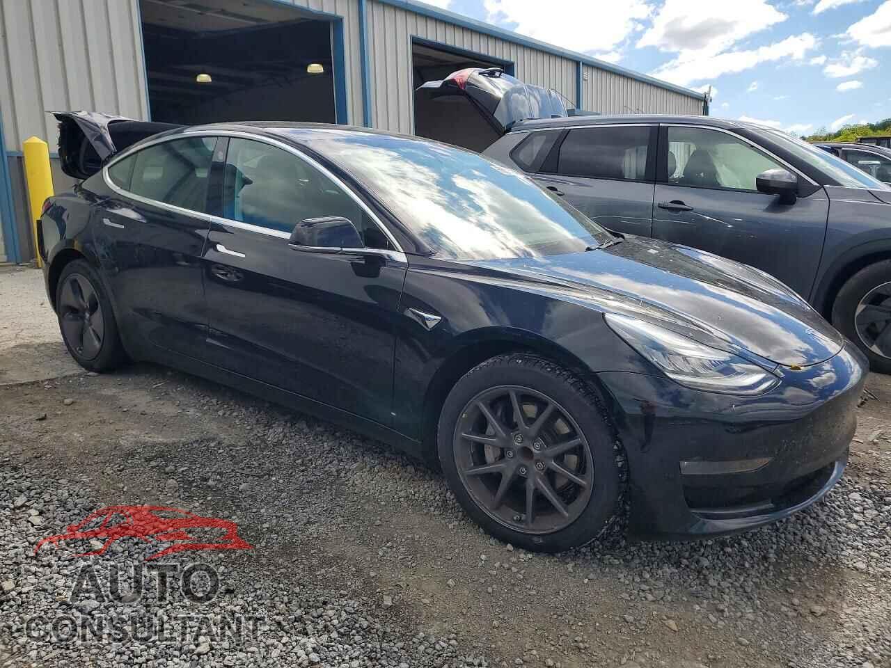 TESLA MODEL 3 2019 - 5YJ3E1EA7KF324816