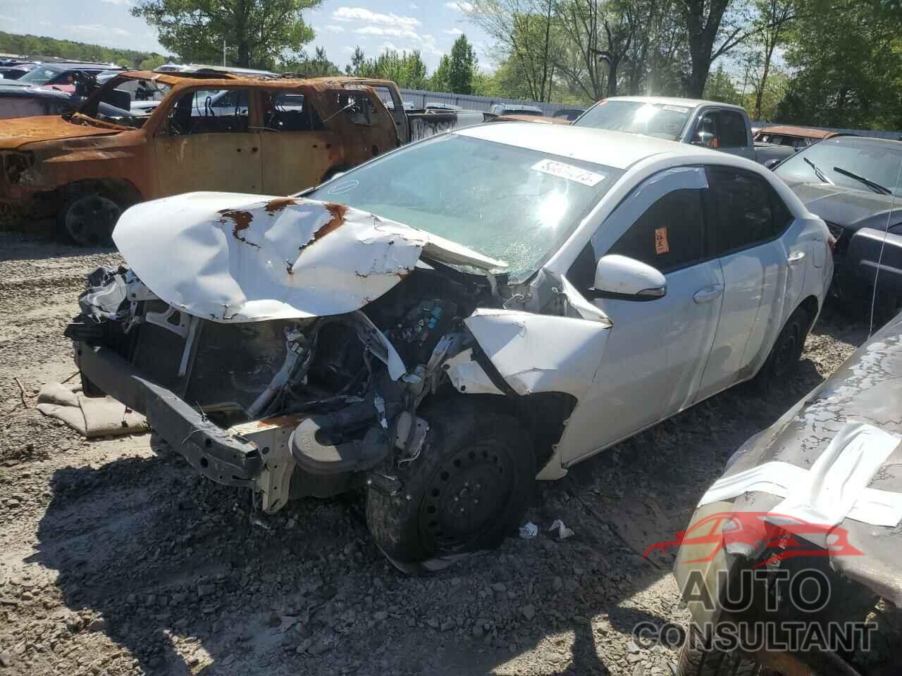 TOYOTA COROLLA 2015 - 5YFBURHE6FP254411
