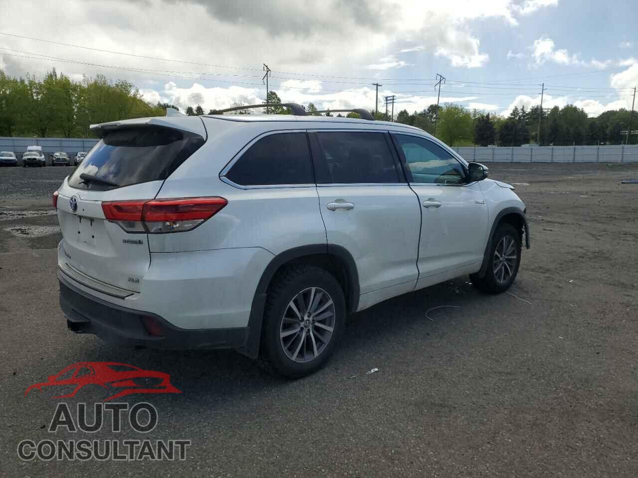 TOYOTA HIGHLANDER 2017 - 5TDJGRFH8HS034097