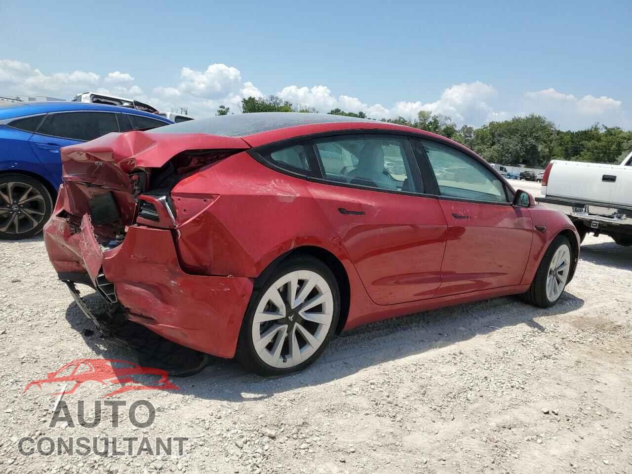 TESLA MODEL 3 2021 - 5YJ3E1EA8MF082458