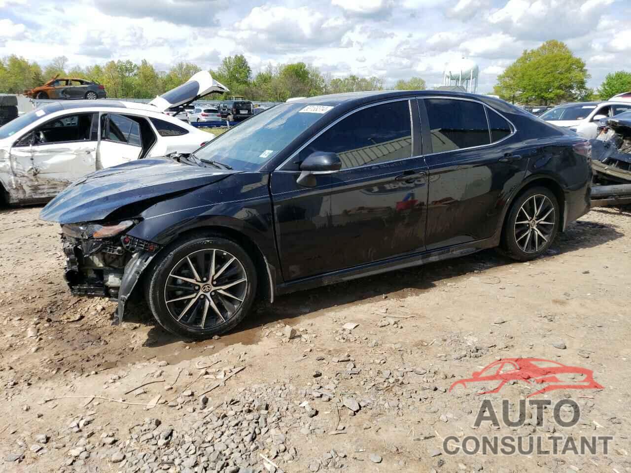 TOYOTA CAMRY 2022 - 4T1G11BK4NU065705
