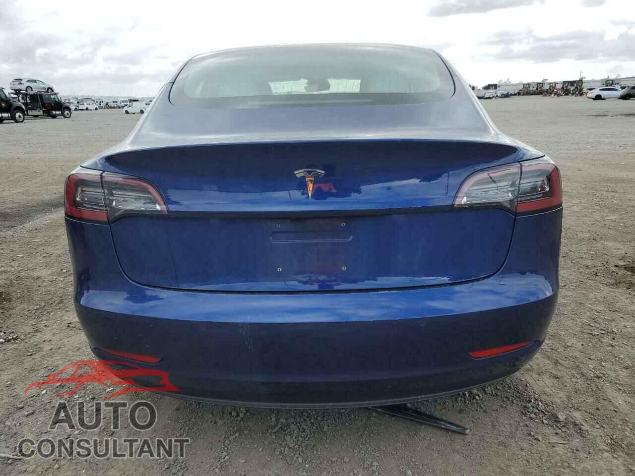 TESLA MODEL 3 2018 - 5YJ3E1EA4JF178194