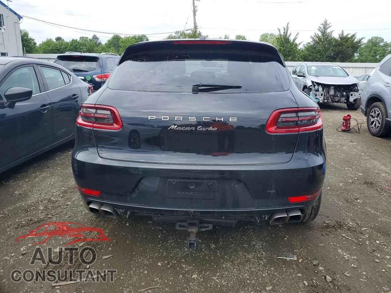 PORSCHE MACAN 2016 - WP1AF2A59GLB93474