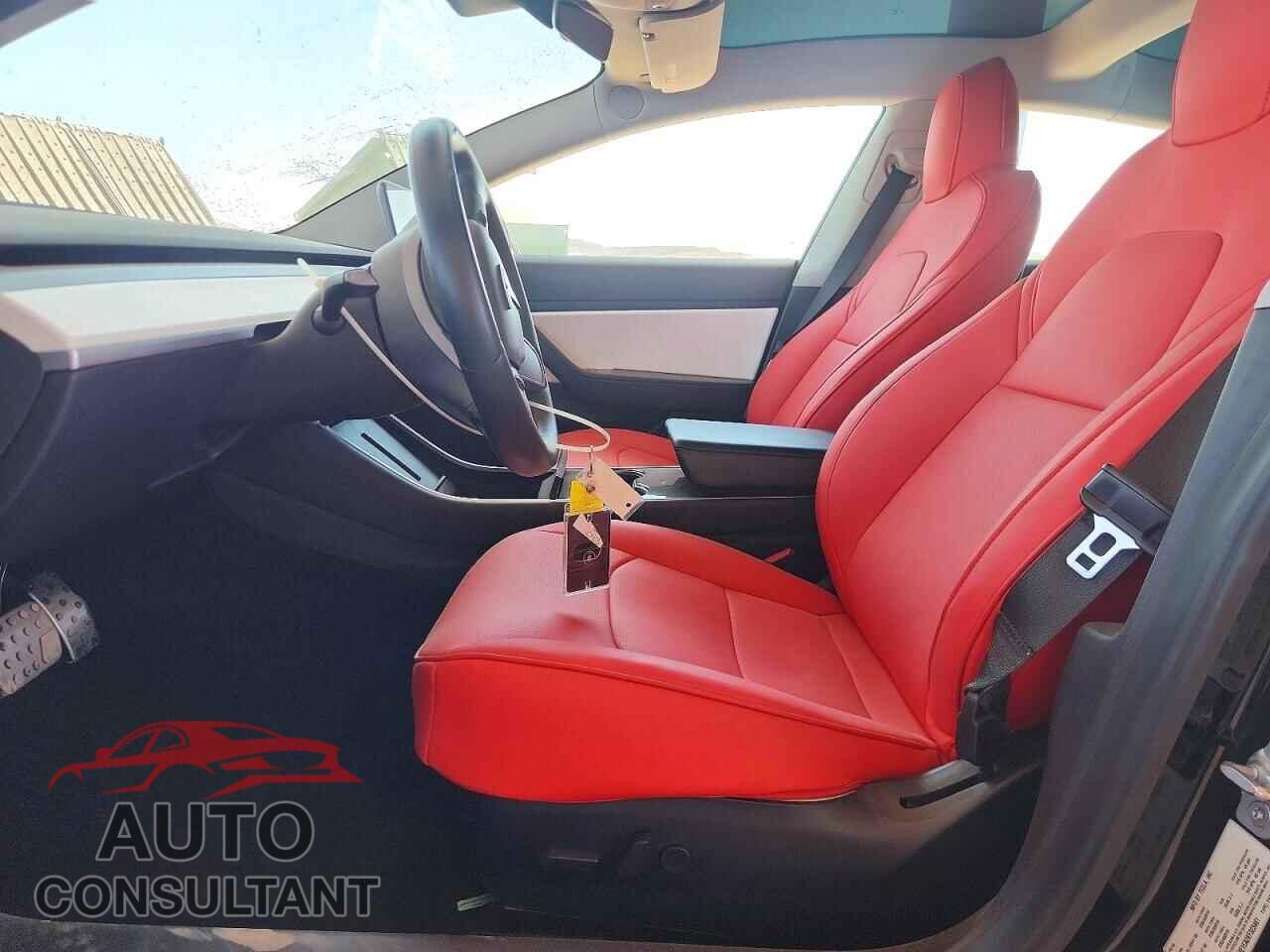 TESLA MODEL 3 2019 - 5YJ3E1EA2KF323461