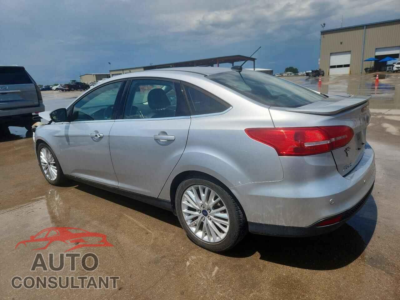 FORD FOCUS 2017 - 1FADP3J2XHL260422