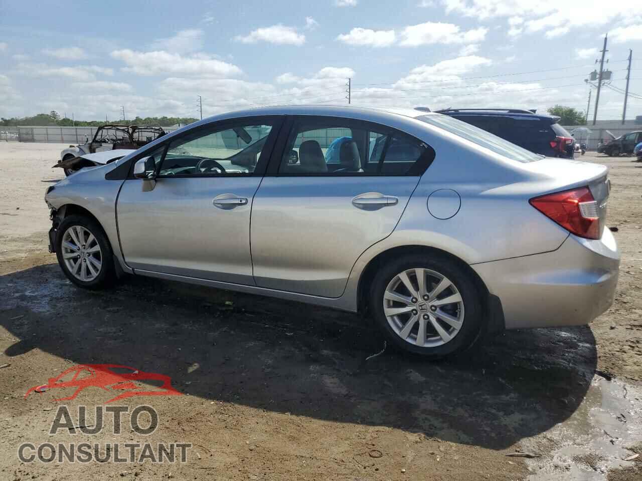 HONDA CIVIC 2012 - 2HGFB2F96CH504477