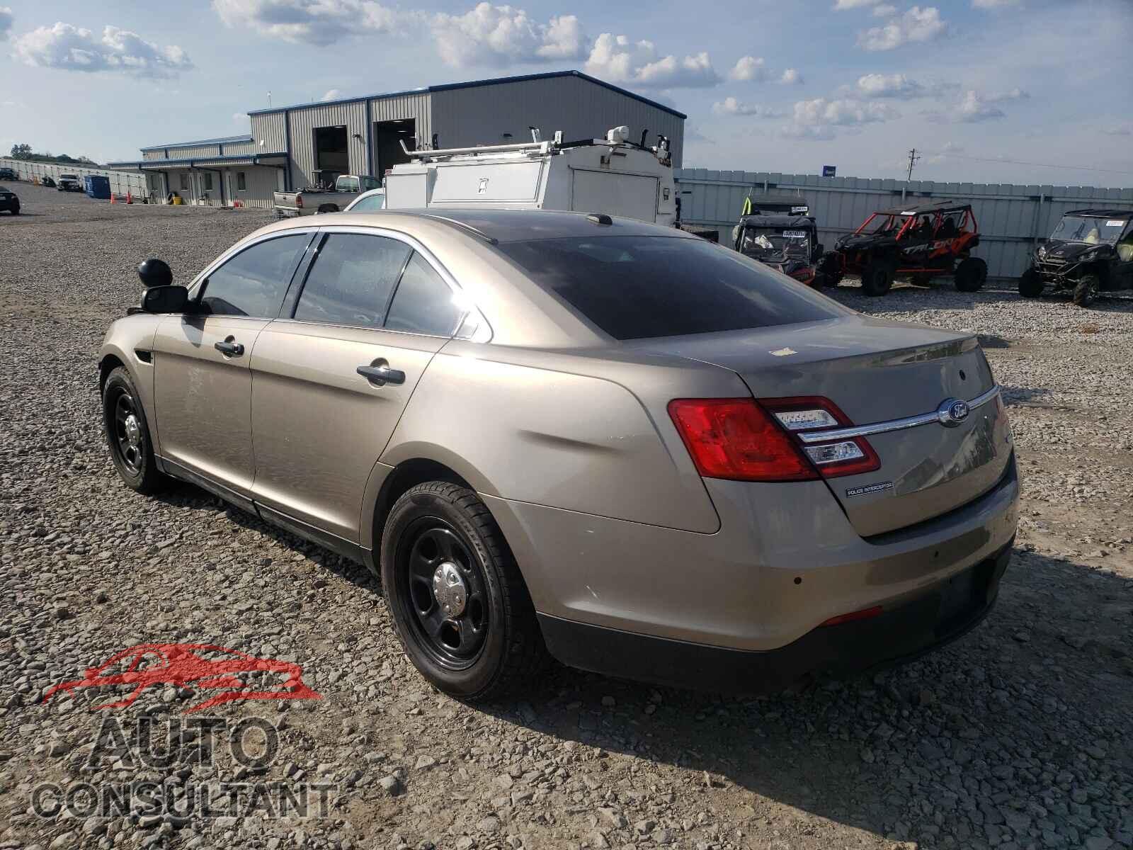 FORD TAURUS 2018 - 1FAHP2MK9JG125549