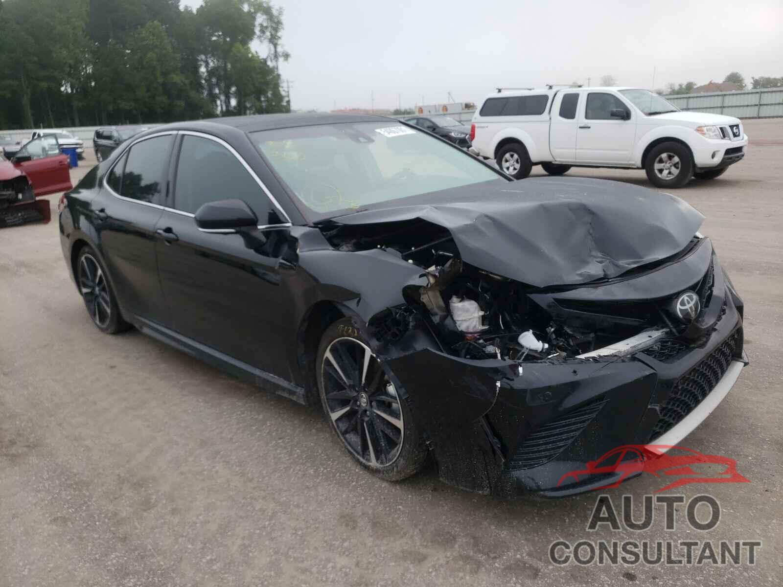 TOYOTA CAMRY 2018 - 4T1B61HK6JU528540