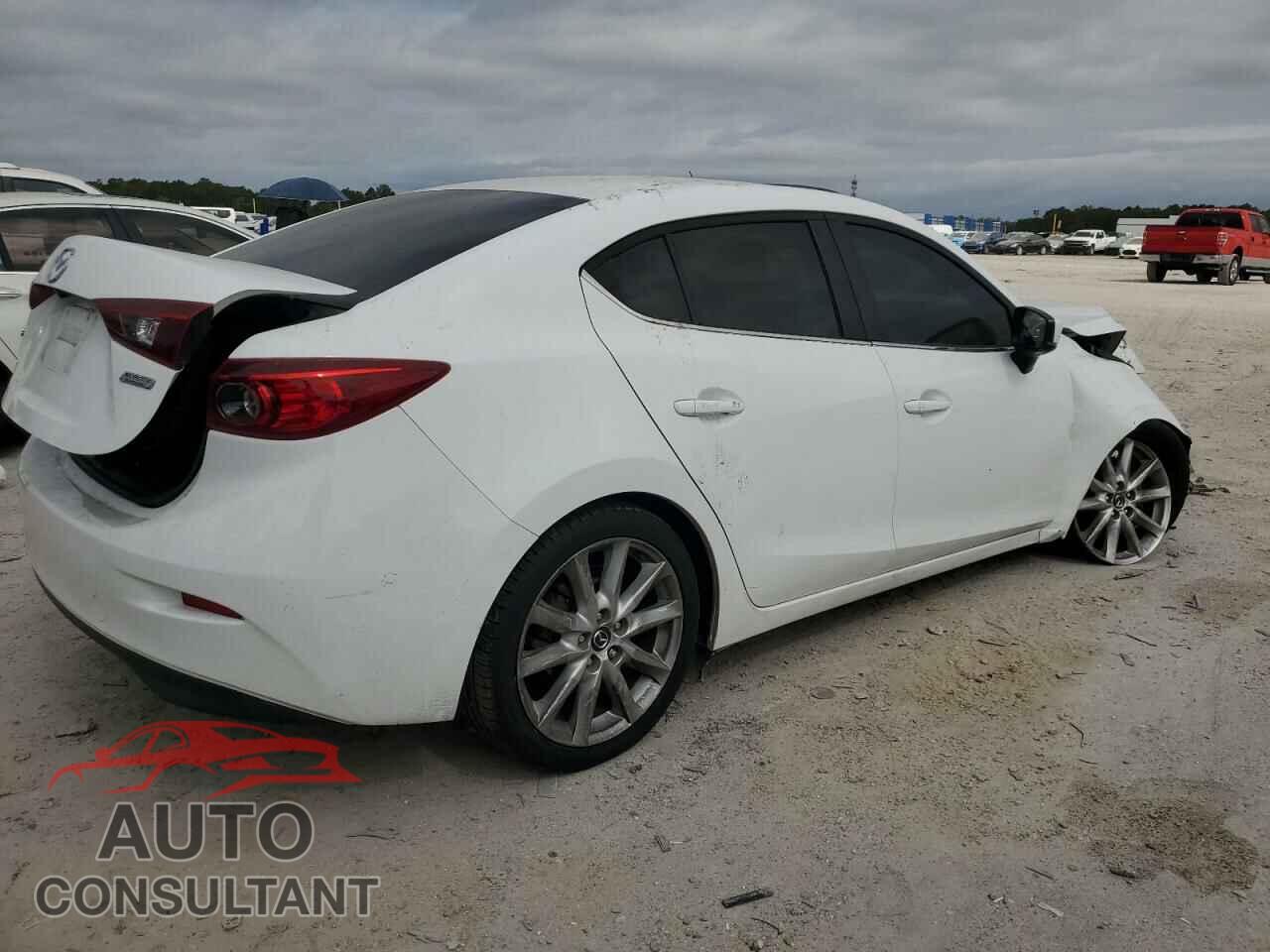 MAZDA 3 2017 - 3MZBN1V7XHM110243