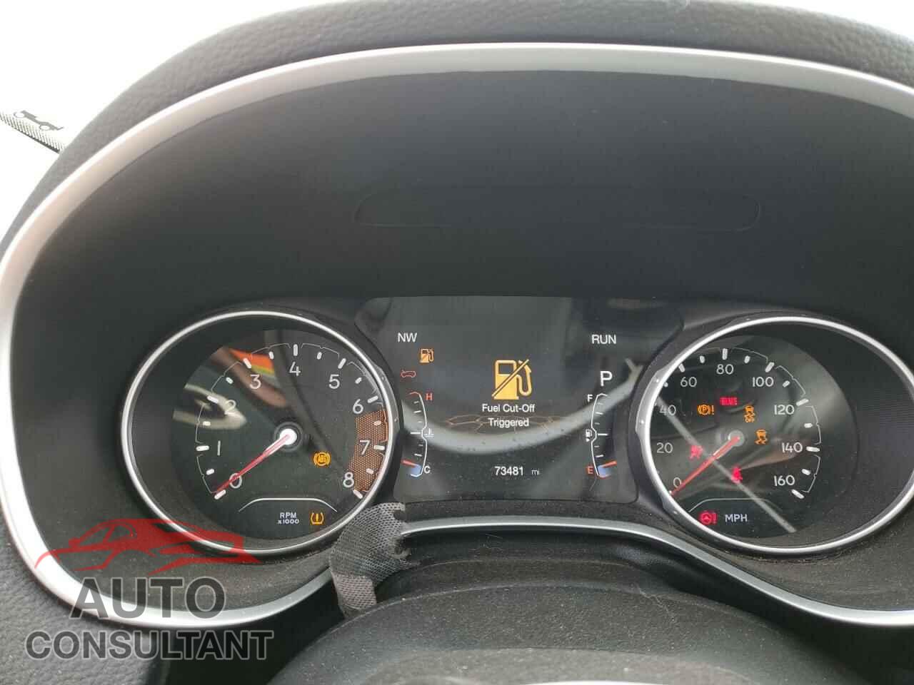 JEEP COMPASS 2019 - 3C4NJDBB4KT675400