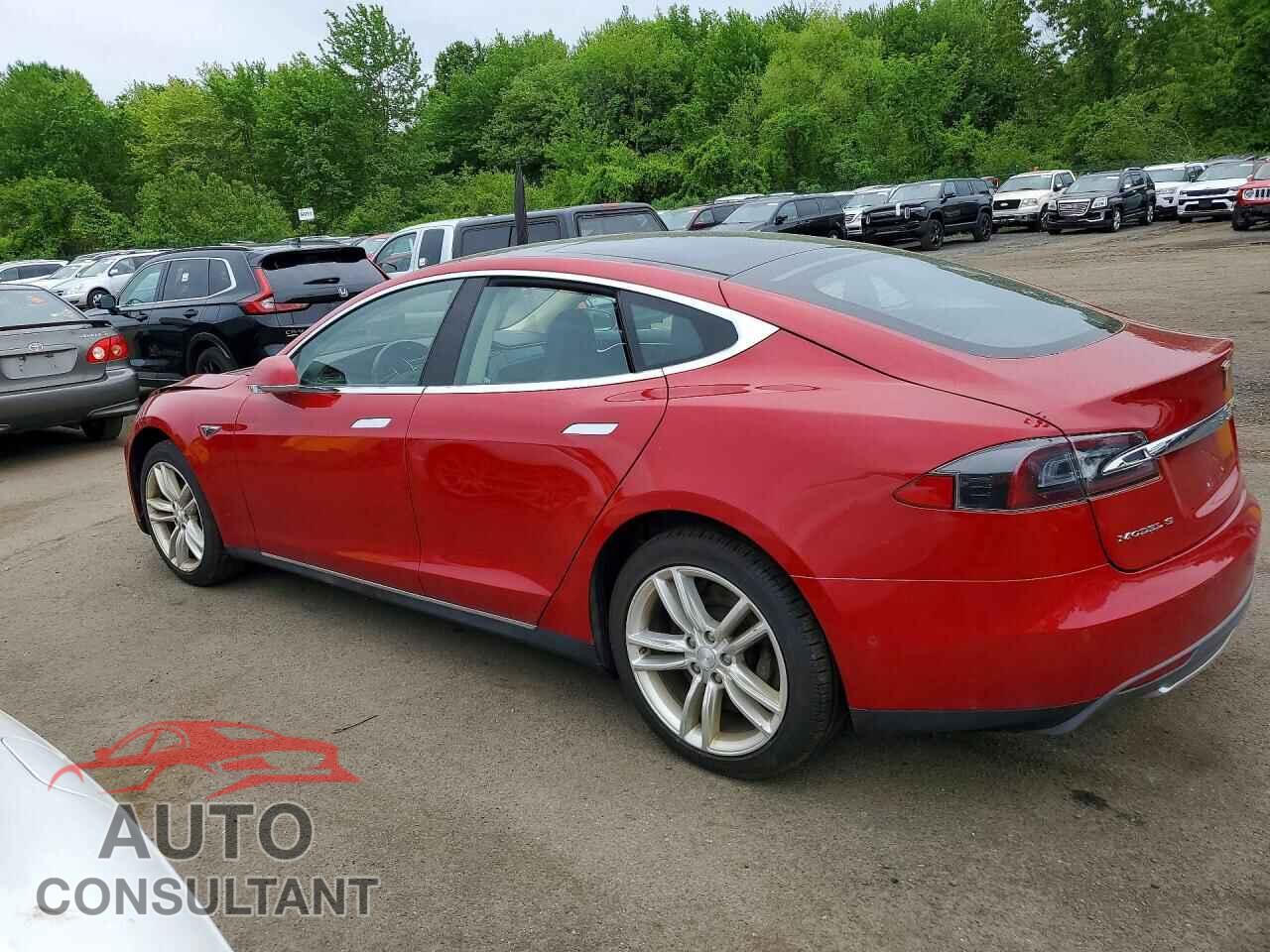 TESLA MODEL S 2014 - 5YJSA1H15EFP61639