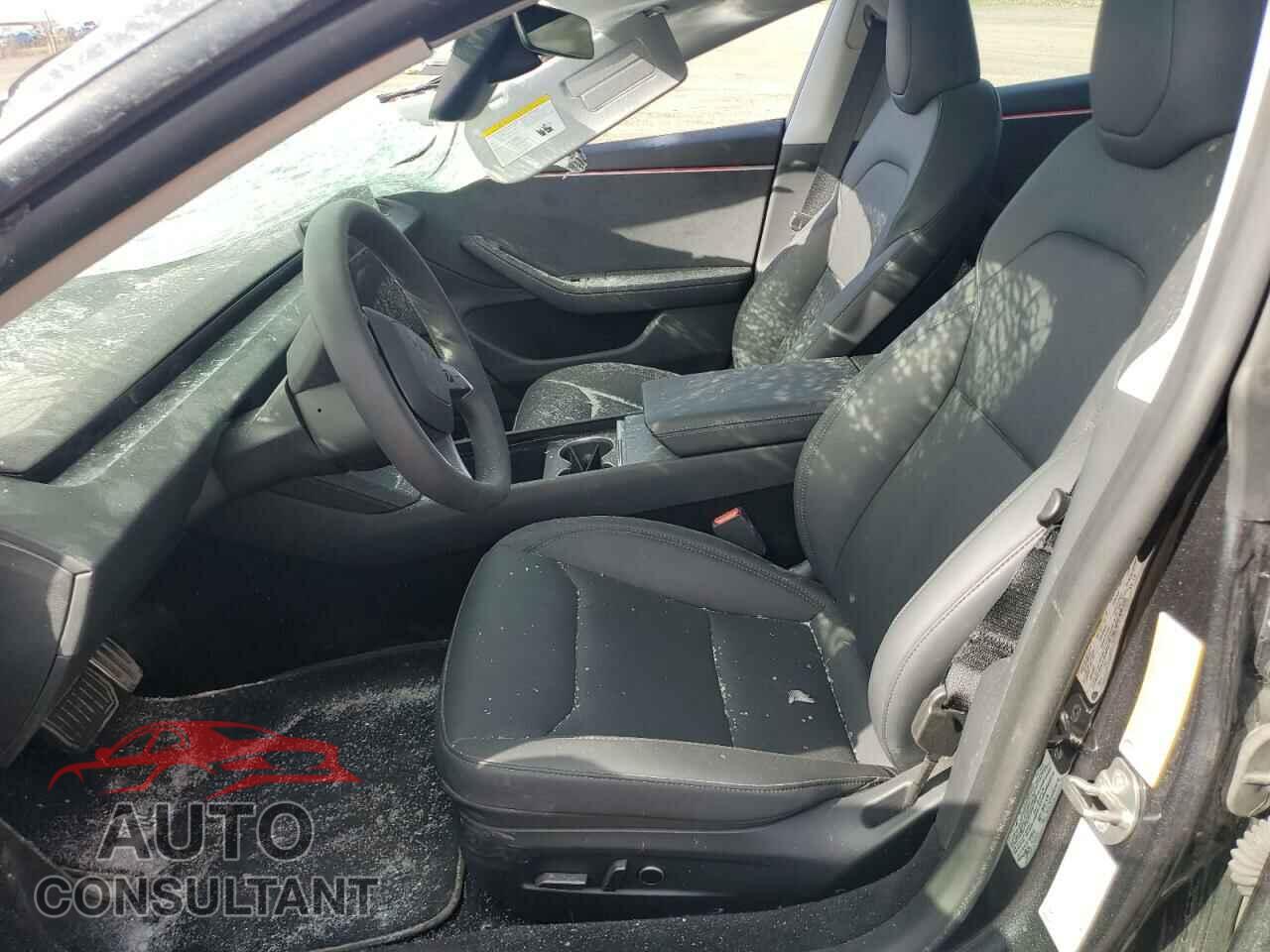 TESLA MODEL 3 2024 - 5YJ3E1EB7RF847787