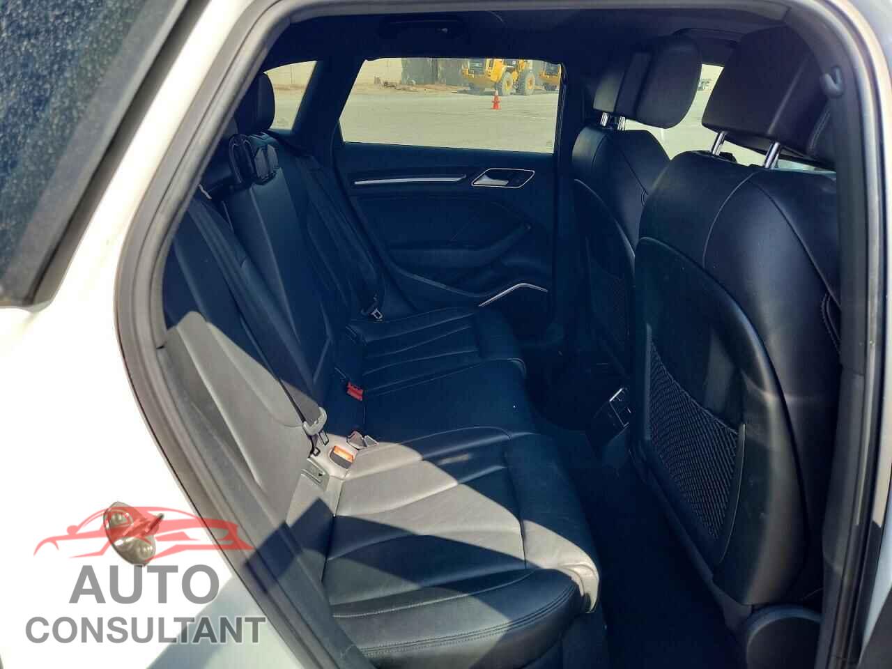 AUDI A3 2017 - WAUTPBFFXHA056045