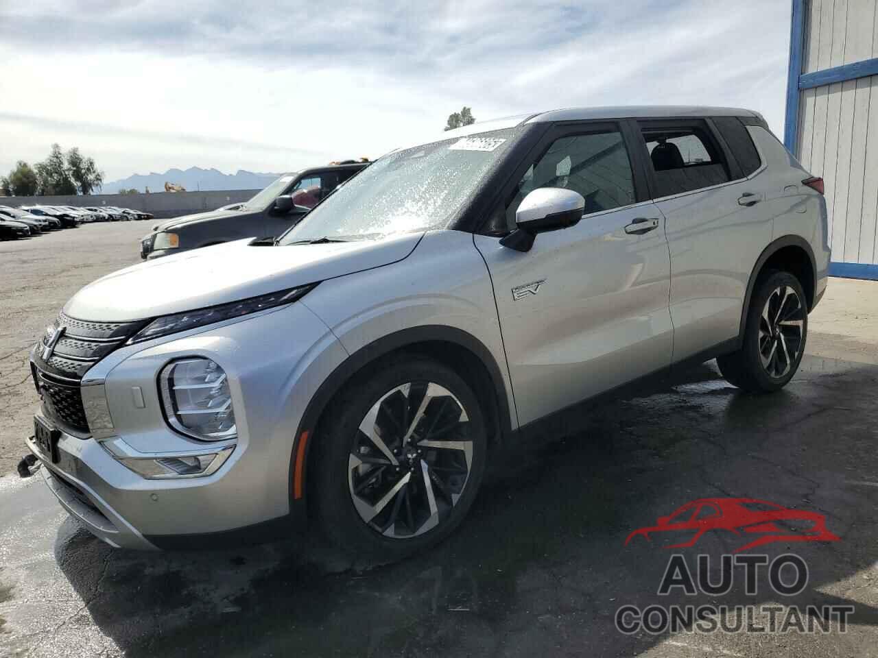 MITSUBISHI OUTLANDER 2023 - JA4T5UA93PZ047168