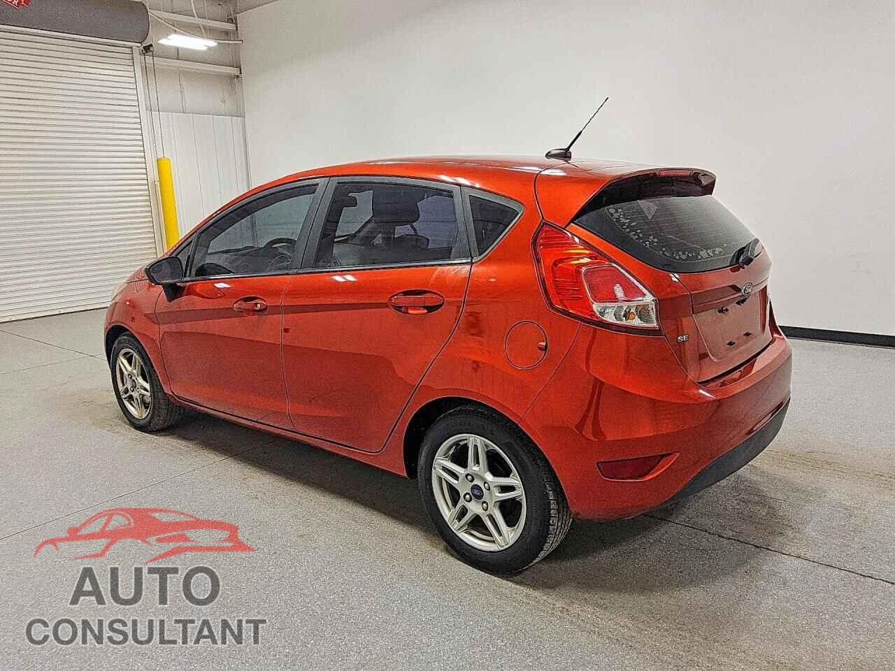 FORD FIESTA 2018 - 3FADP4EJ7JM136622
