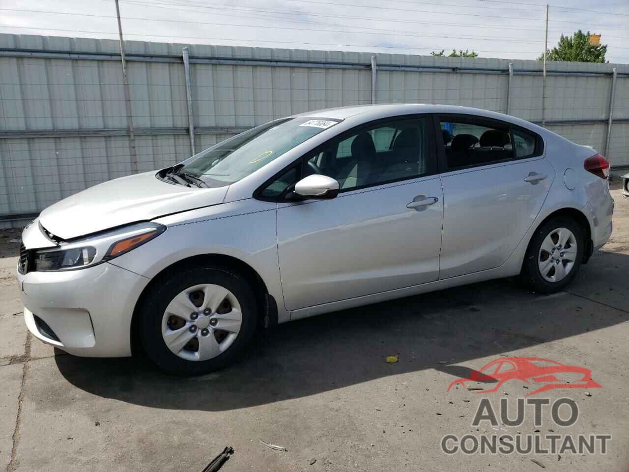 KIA FORTE 2017 - 3KPFK4A77HE144168