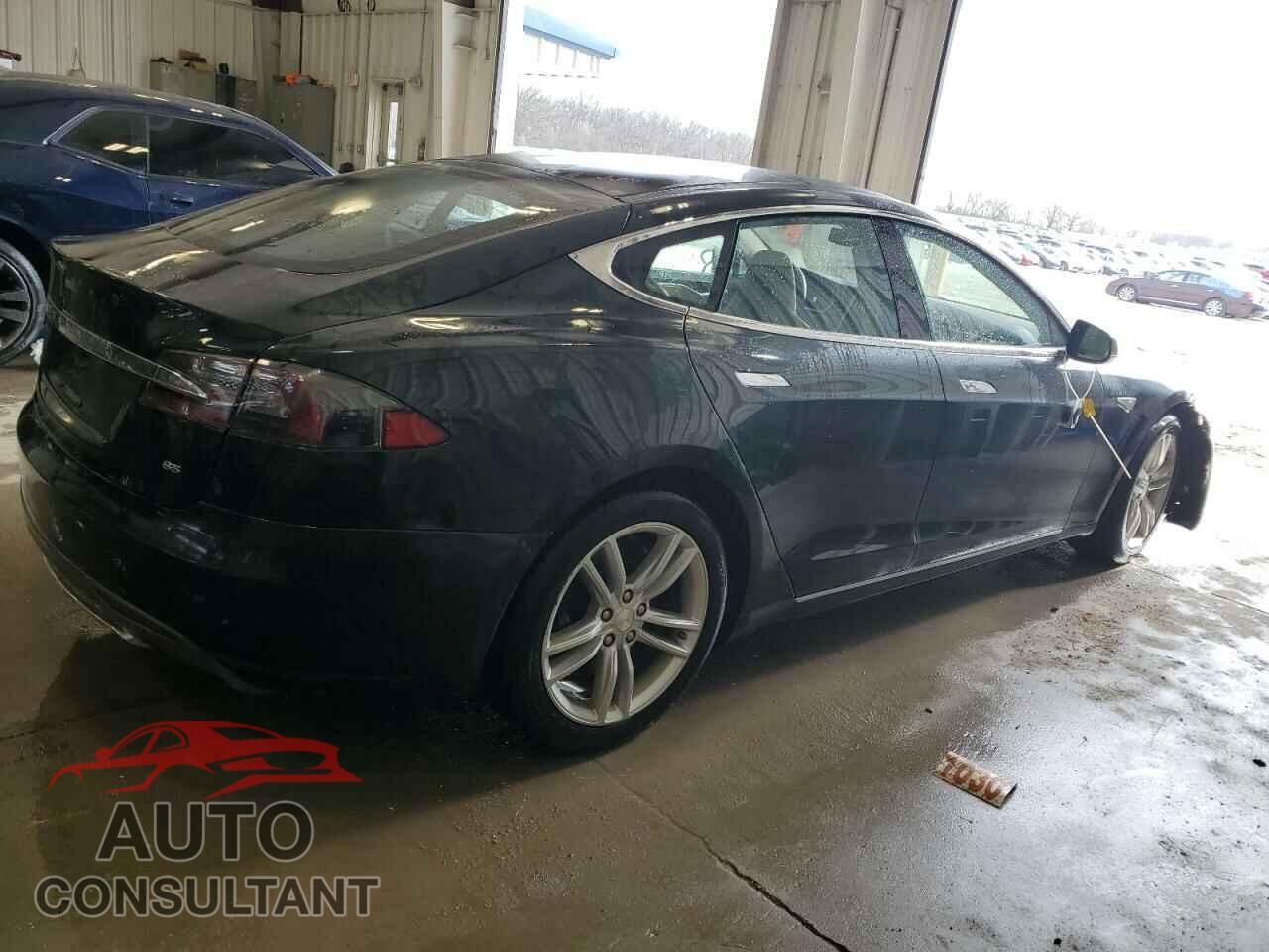 TESLA MODEL S 2013 - 5YJSA1DN1DFP12218