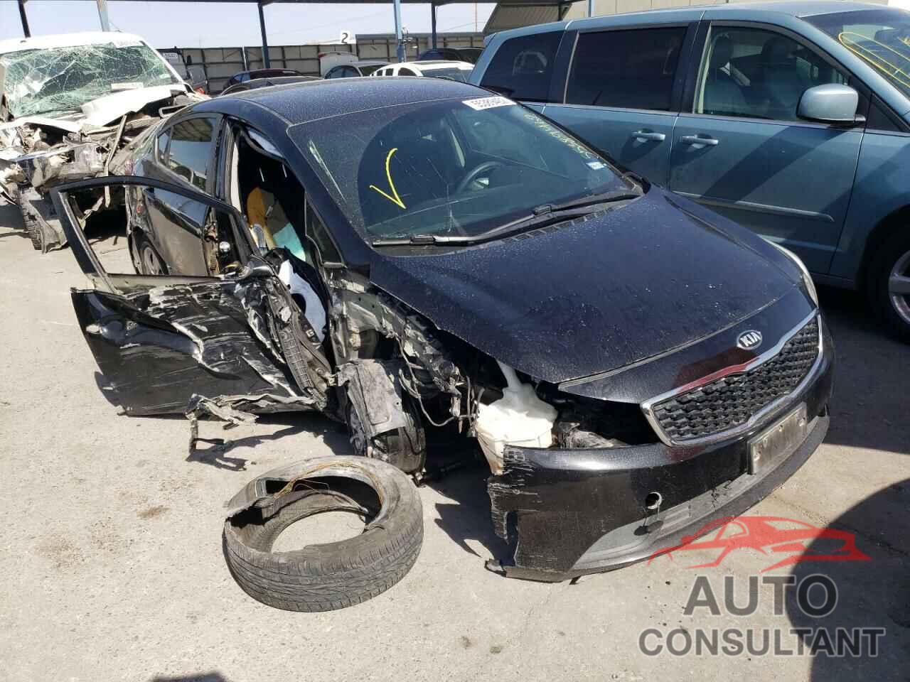 KIA FORTE 2018 - 3KPFK4A73JE266578