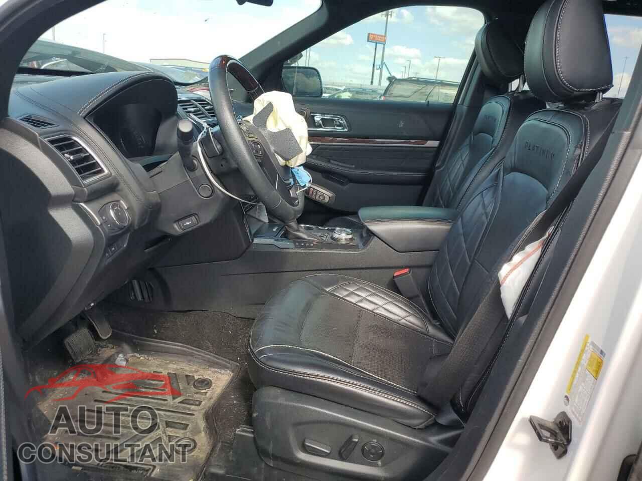 FORD EXPLORER 2019 - 1FM5K8HTXKGA78112