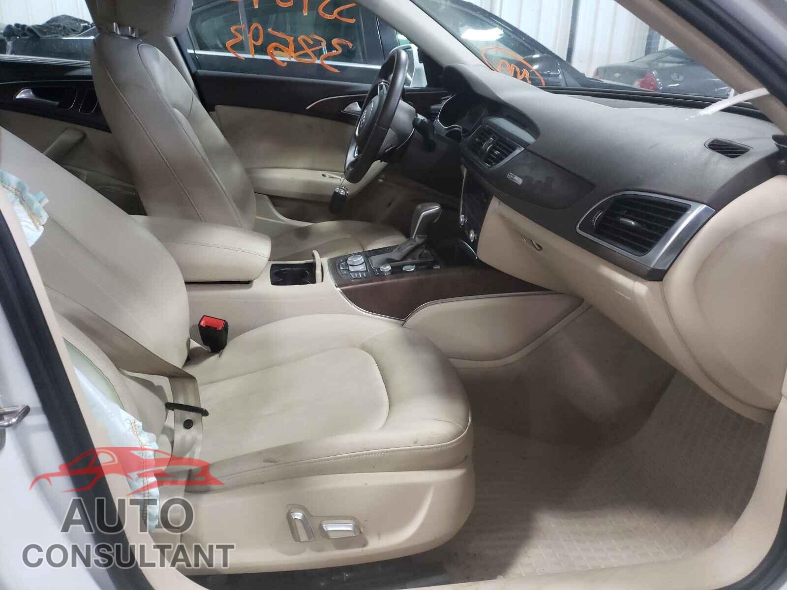 AUDI A6 2016 - WAUGFAFC2GN089701