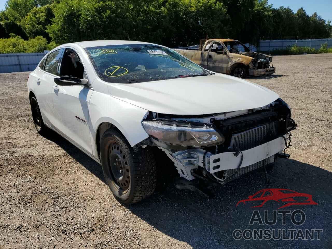 CHEVROLET MALIBU 2018 - 1G1ZD5ST8JF248536