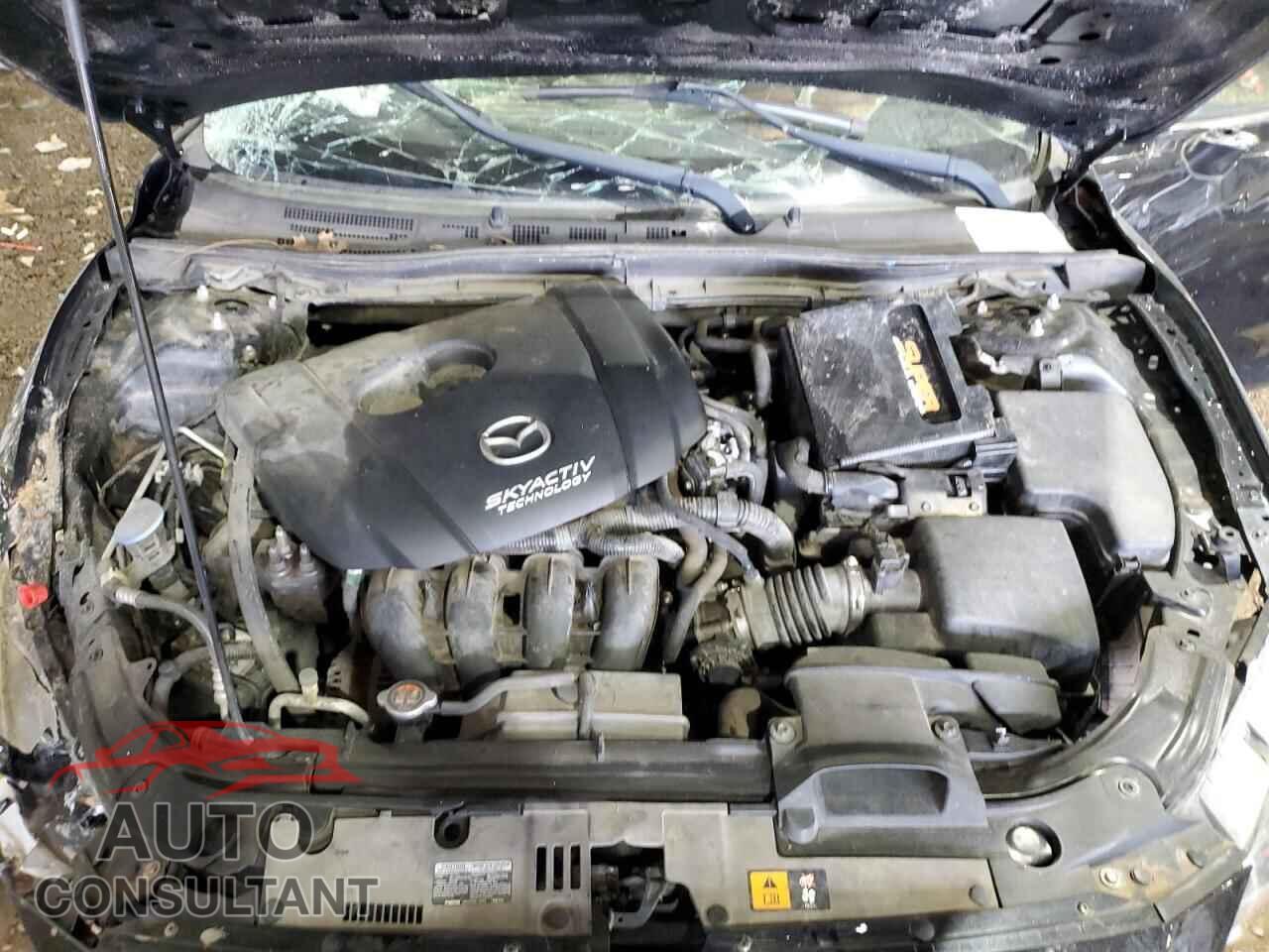 MAZDA 3 2017 - 3MZBN1U76HM129373