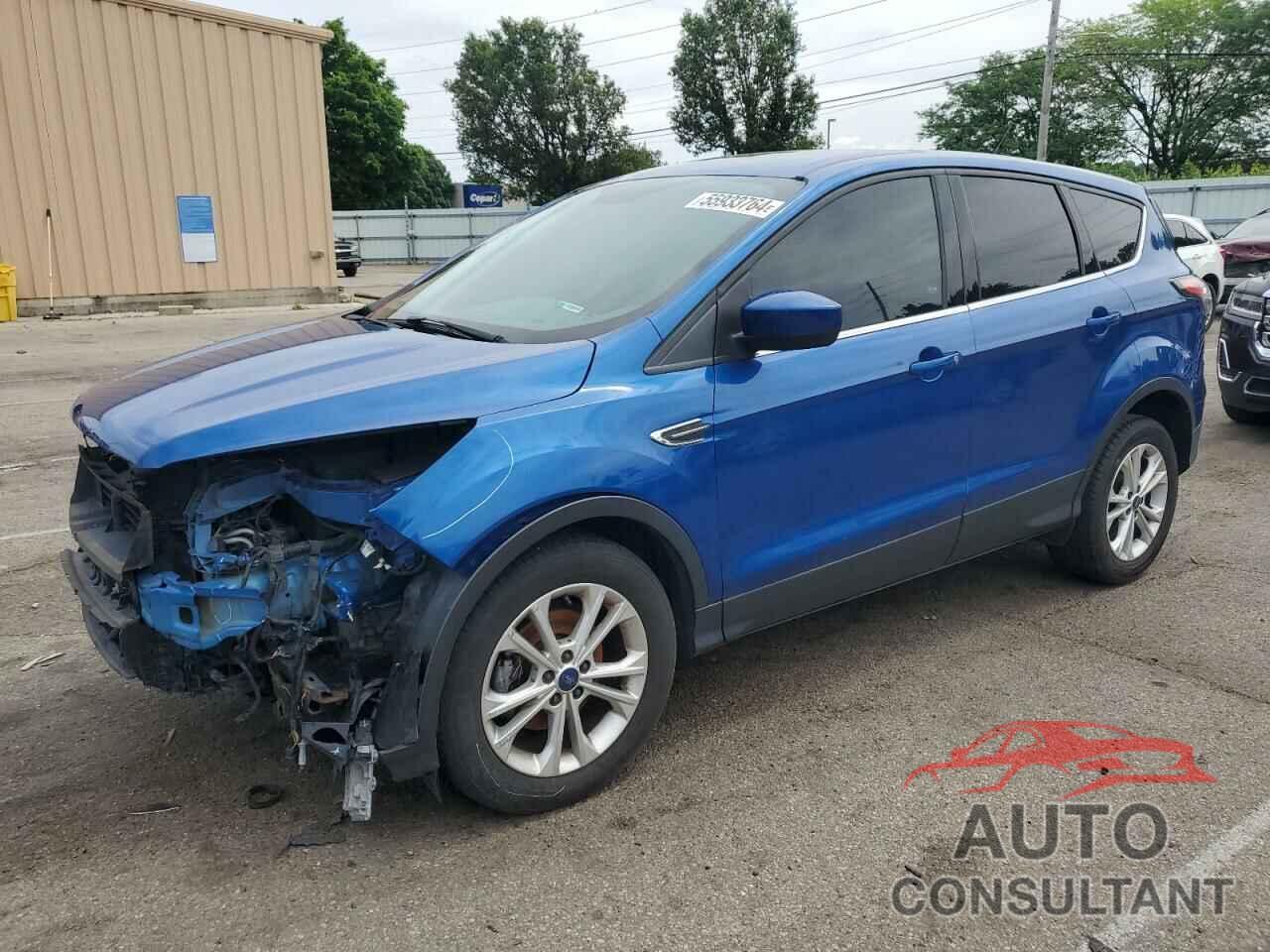 FORD ESCAPE 2017 - 1FMCU0GDXHUA47837