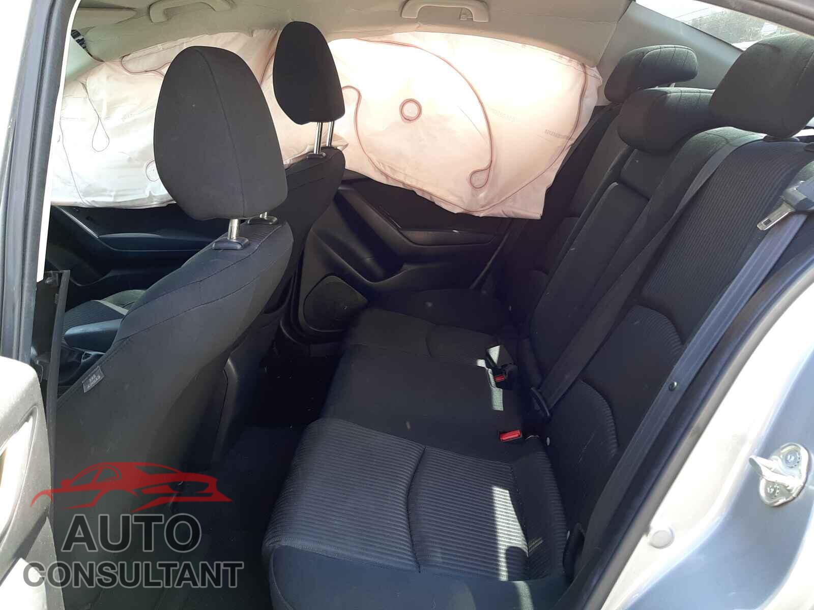 MAZDA 3 2016 - JM1BM1U76G1333558