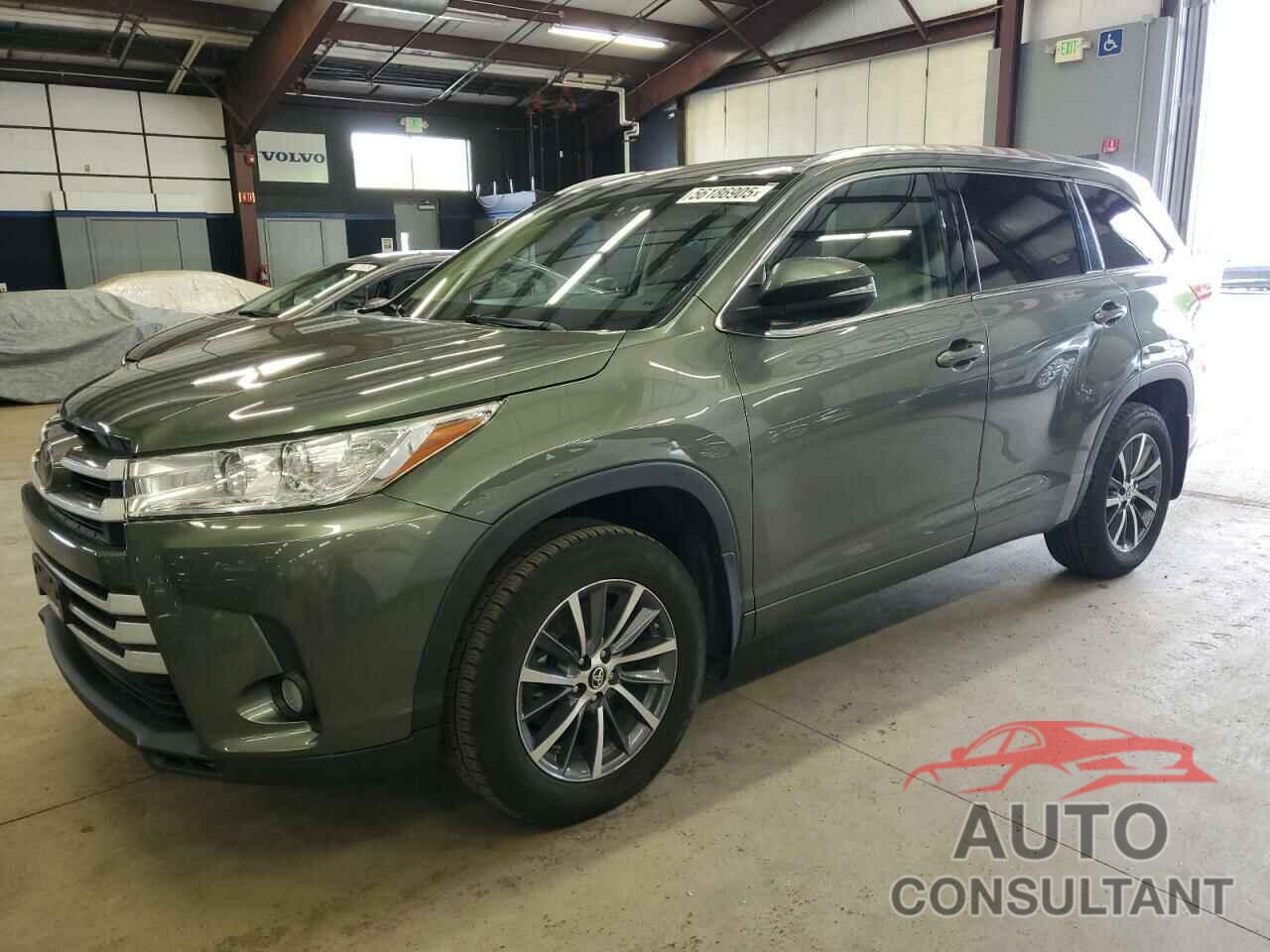 TOYOTA HIGHLANDER 2018 - 5TDJZRFH7JS913235