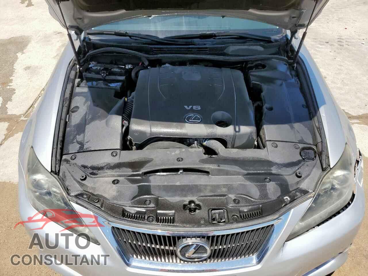 LEXUS IS 2011 - JTHFF2C28B2515951
