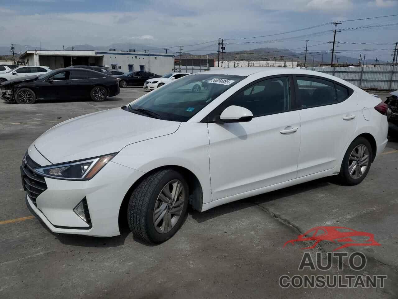 HYUNDAI ELANTRA 2019 - 5NPD84LF0KH460511