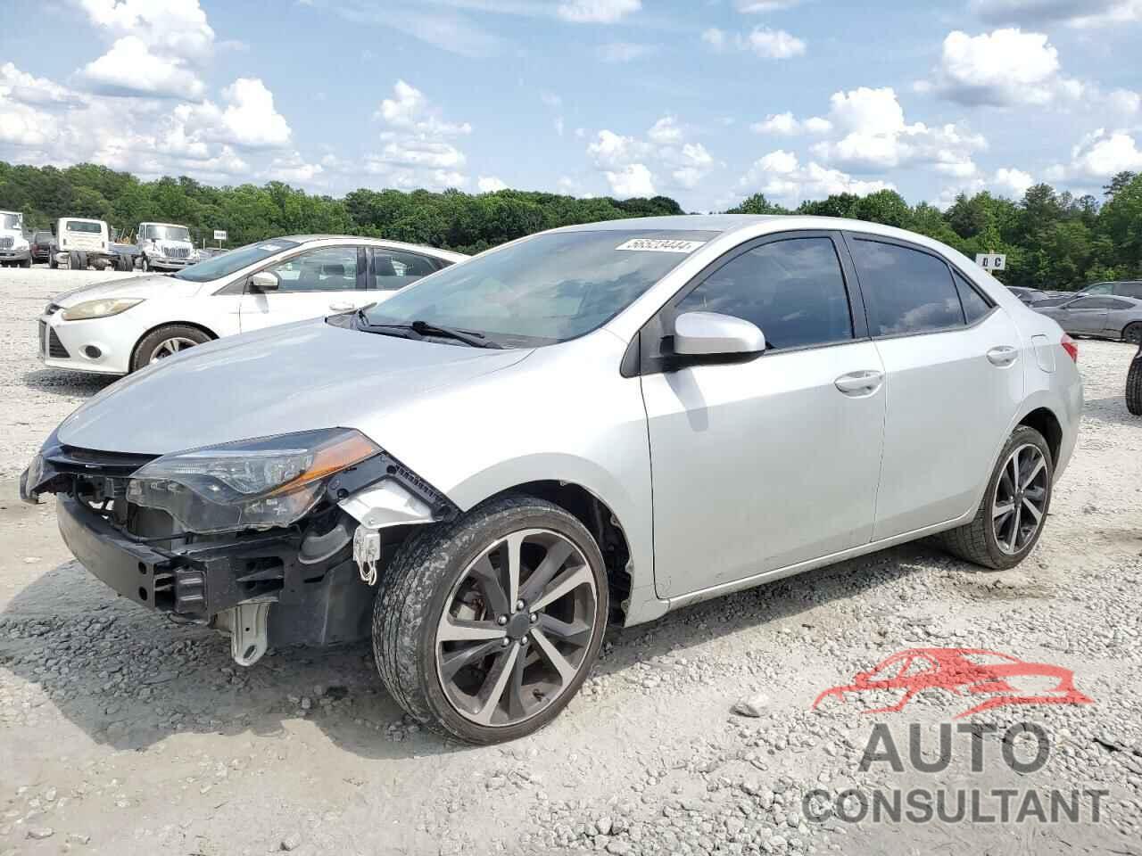 TOYOTA COROLLA 2018 - 5YFBURHE8JP811702