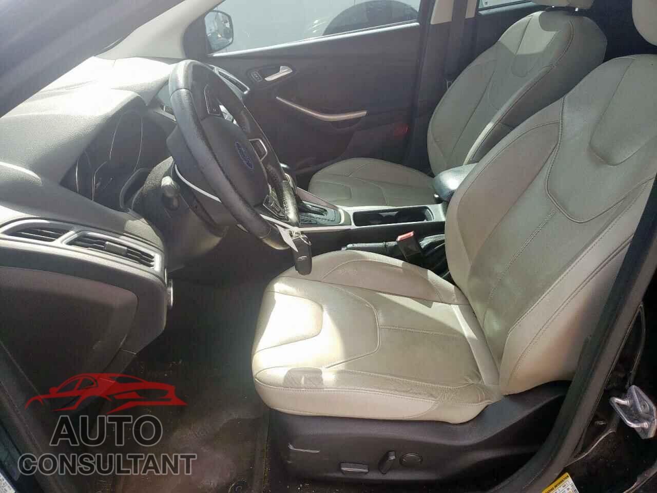 FORD FOCUS 2016 - 1FADP3N24GL340436