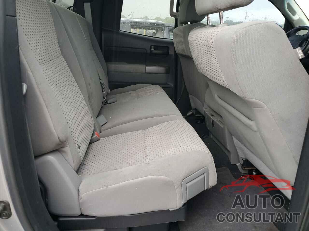 TOYOTA TUNDRA 2013 - 5TFUM5F11DX043262