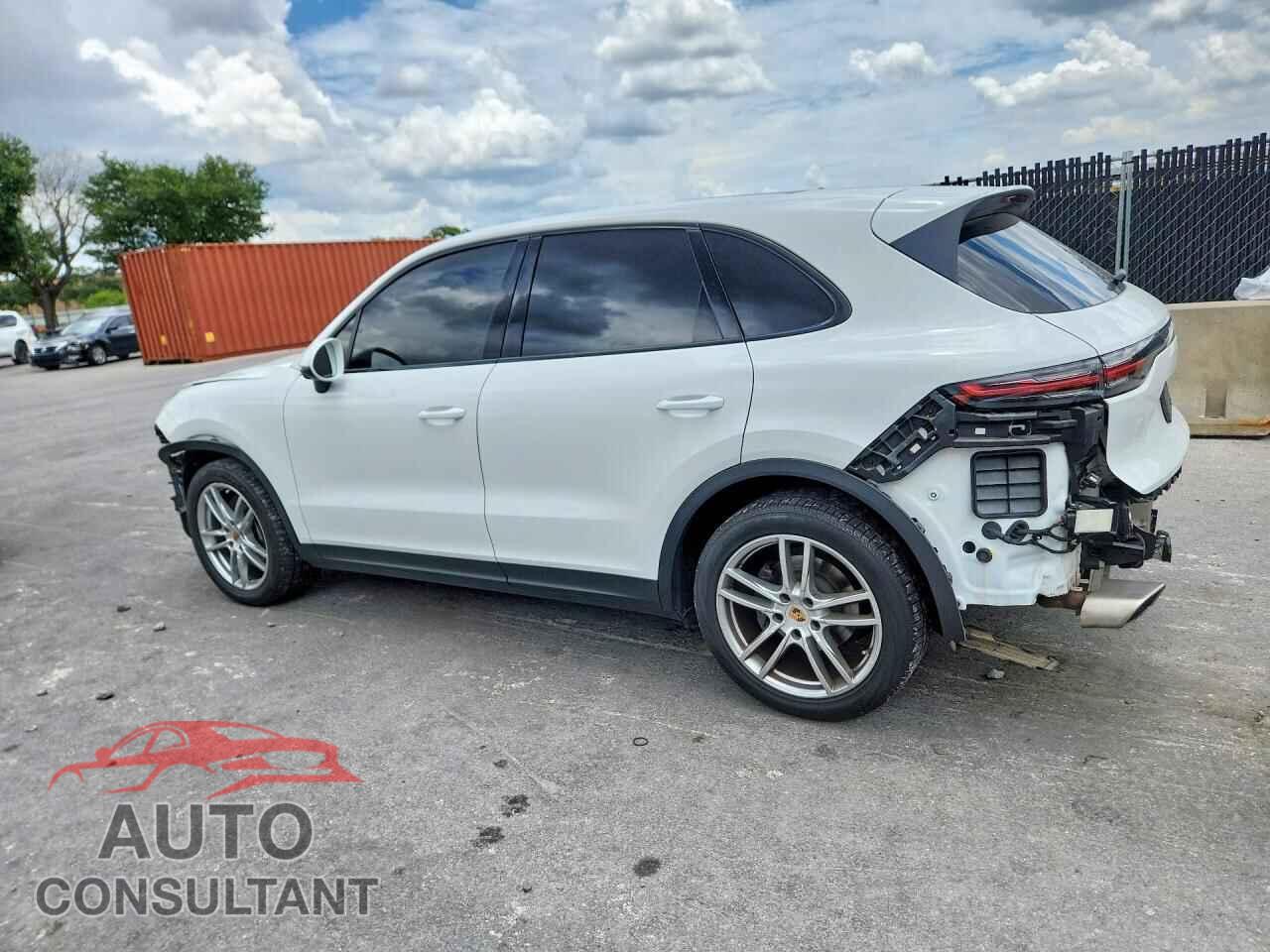 PORSCHE CAYENNE 2021 - WP1AA2AY0MDA04869
