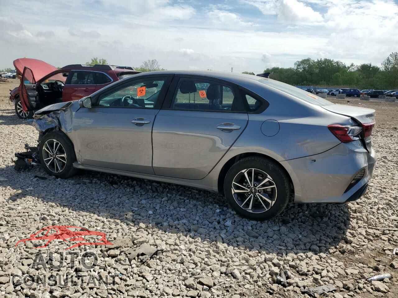 KIA FORTE 2022 - 3KPF24AD9NE482947