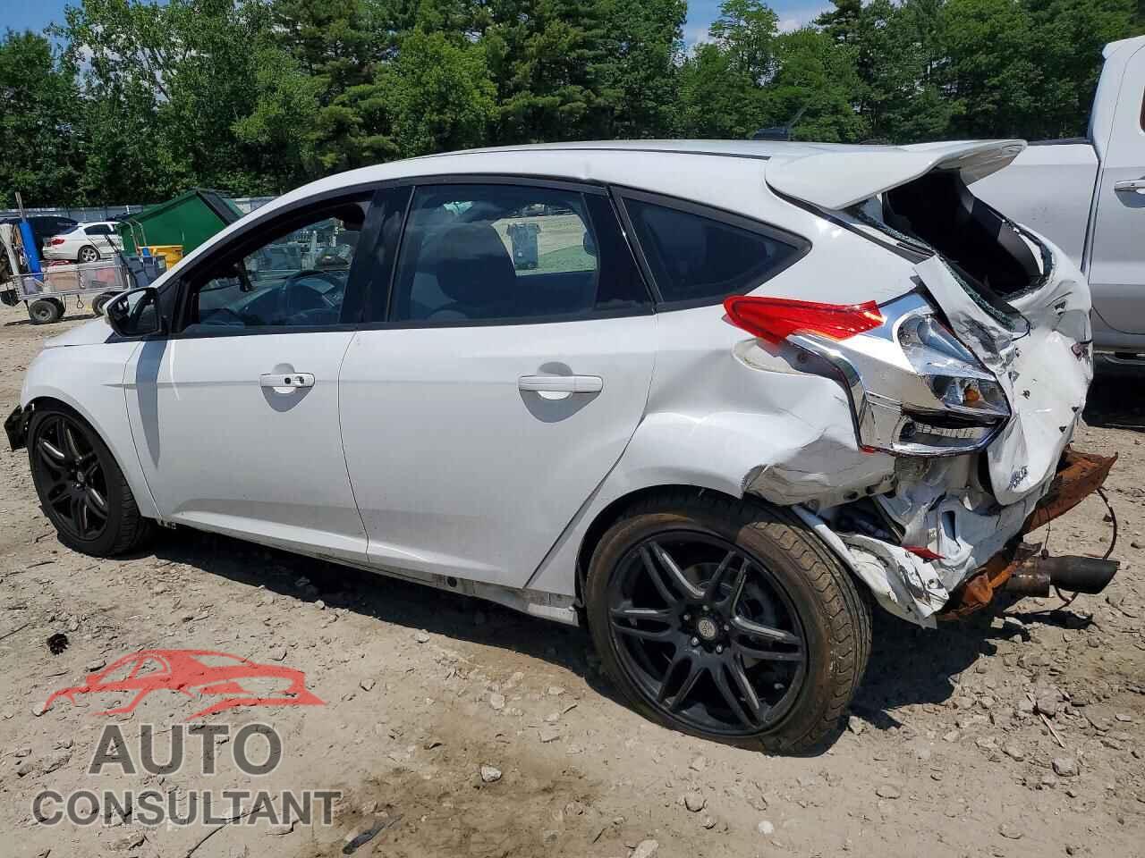 FORD FOCUS 2013 - 1FADP3L93DL311487