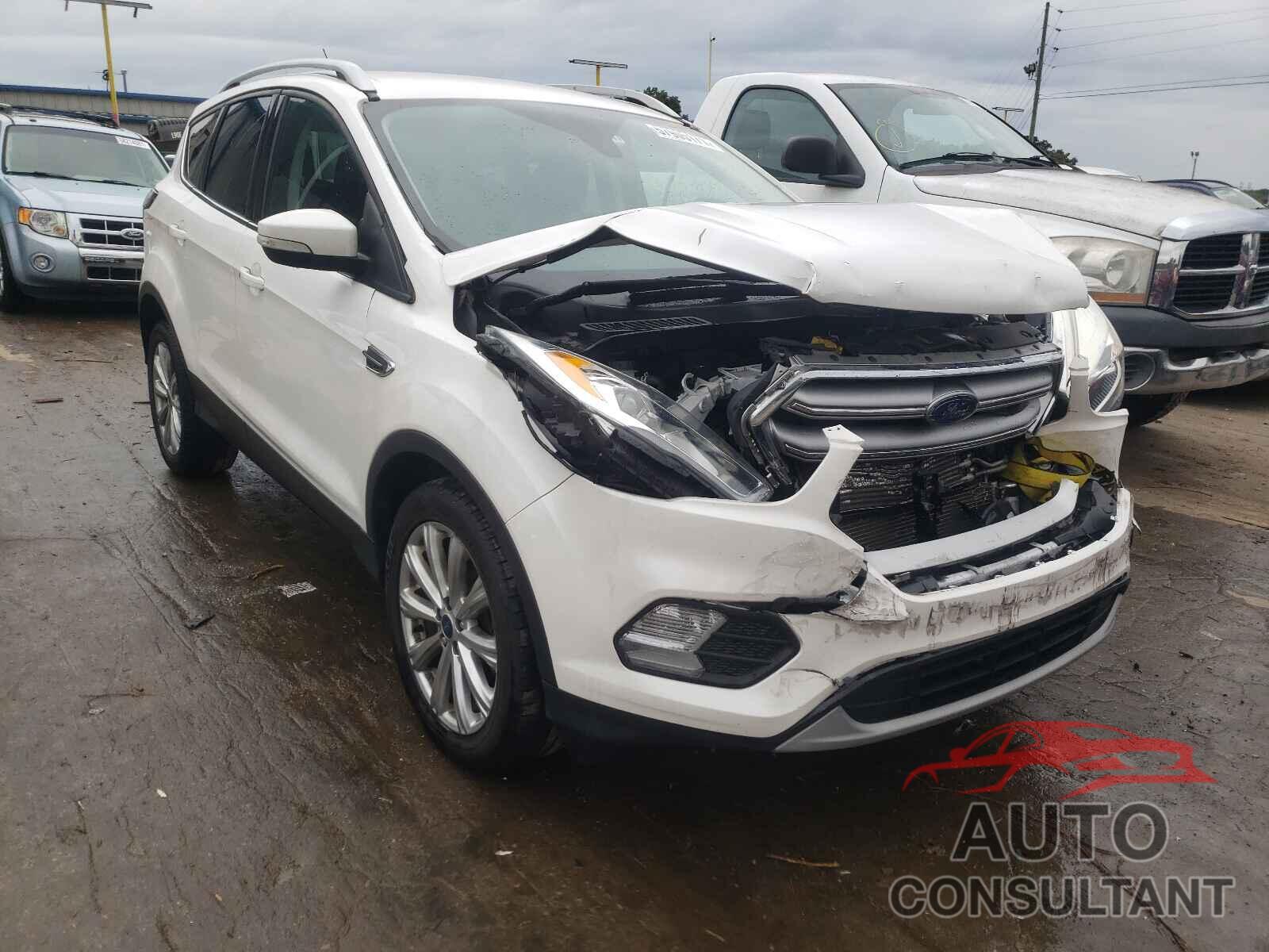 FORD ESCAPE 2017 - 1FMCU0JD8HUE53107
