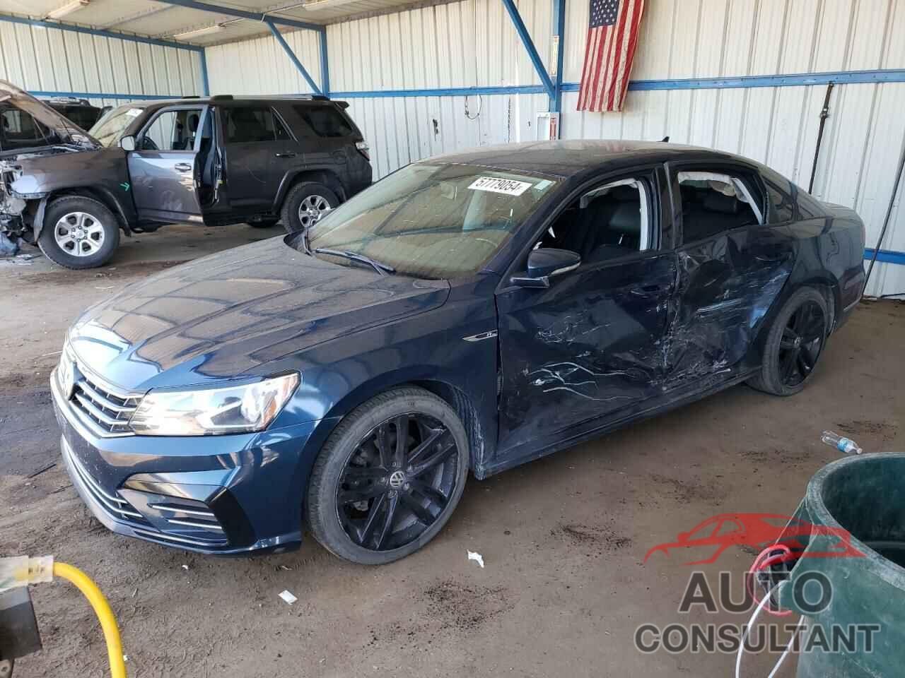 VOLKSWAGEN PASSAT 2018 - 1VWAA7A36JC035352