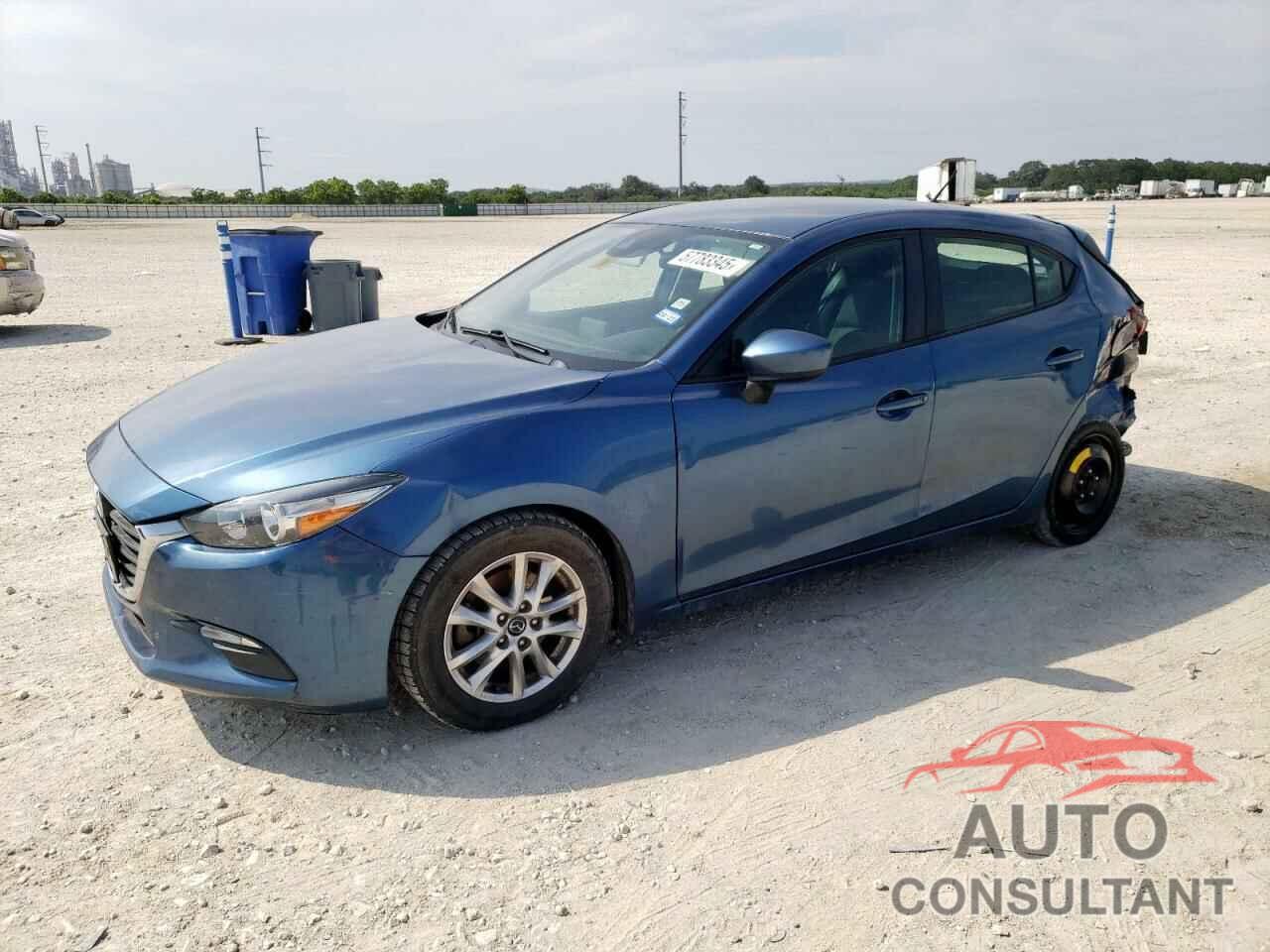 MAZDA 3 2018 - 3MZBN1K74JM217704