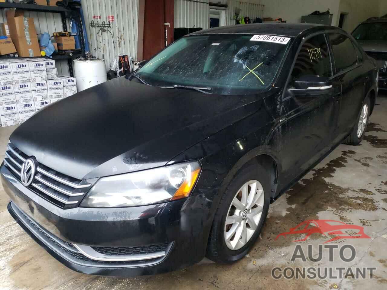 VOLKSWAGEN PASSAT 2015 - 1VWAT7A33FC073154