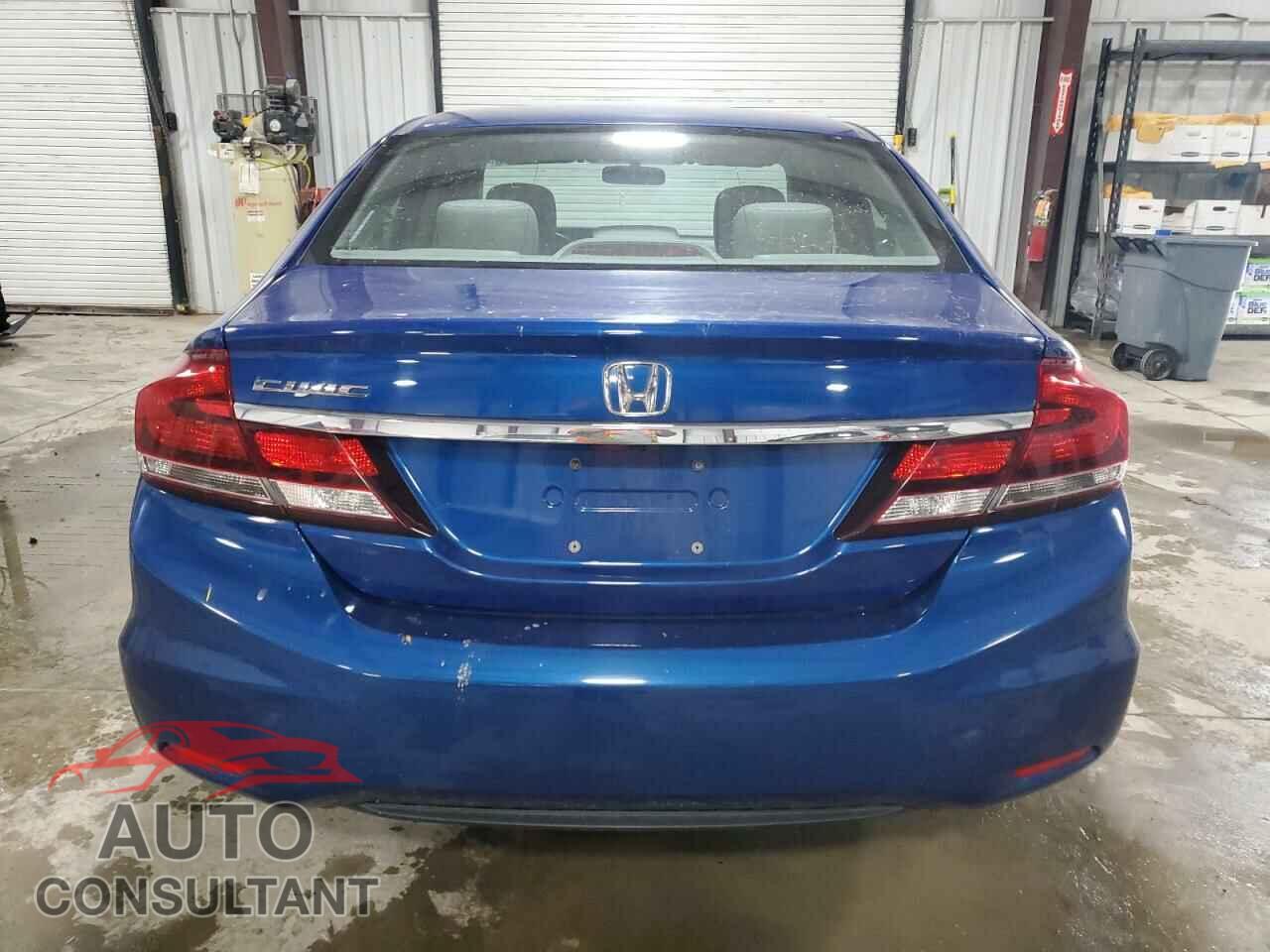 HONDA CIVIC 2015 - 19XFB2E56FE041897