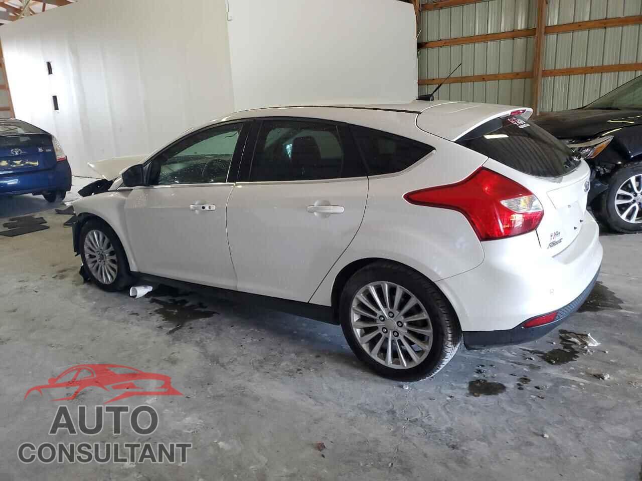 FORD FOCUS 2012 - 1FAHP3N22CL183050