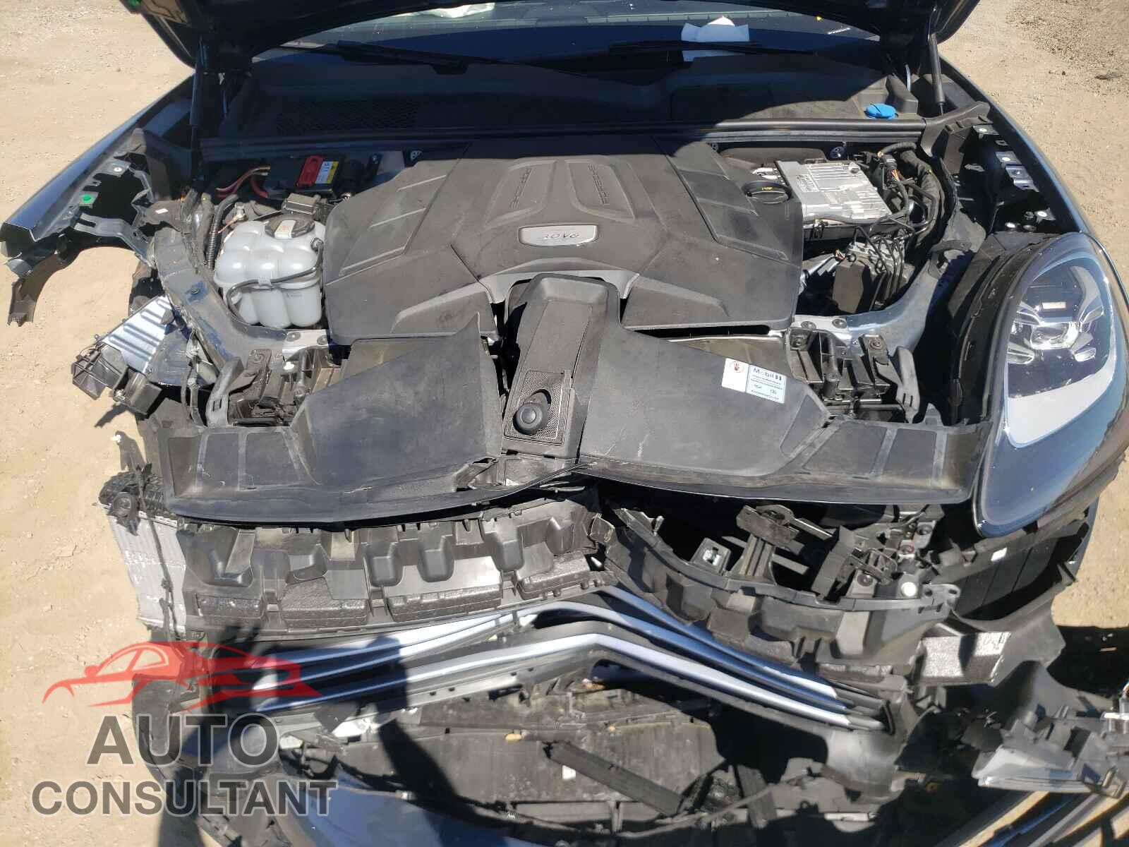 PORSCHE CAYENNE 2019 - WP1AA2AY9KDA15236