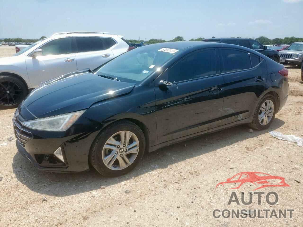 HYUNDAI ELANTRA 2019 - 5NPD84LFXKH418881