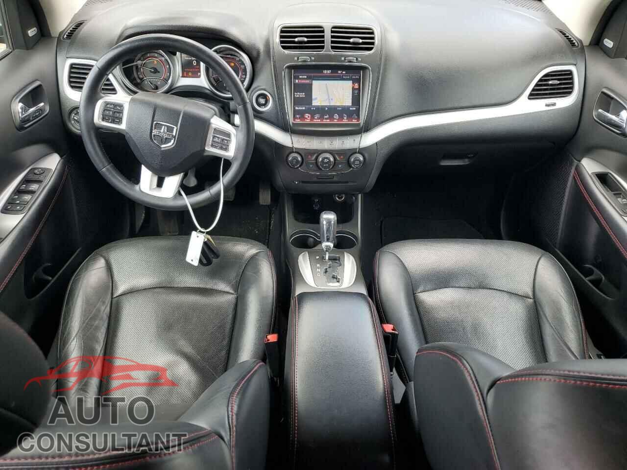DODGE JOURNEY 2017 - 3C4PDCEG4HT702525